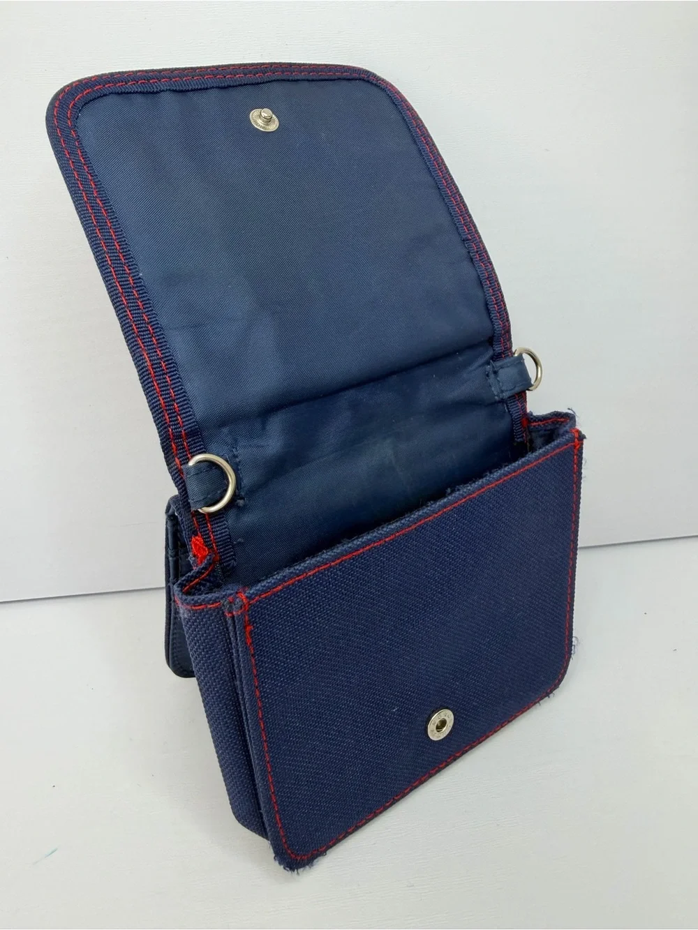 Vintage 90s Disney Winnie the Pooh Navy Blue Canvas Trifold Wallet Zippered
